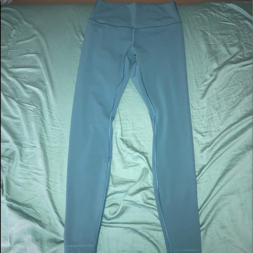 Lululemon wunder unders in full on luxtreme